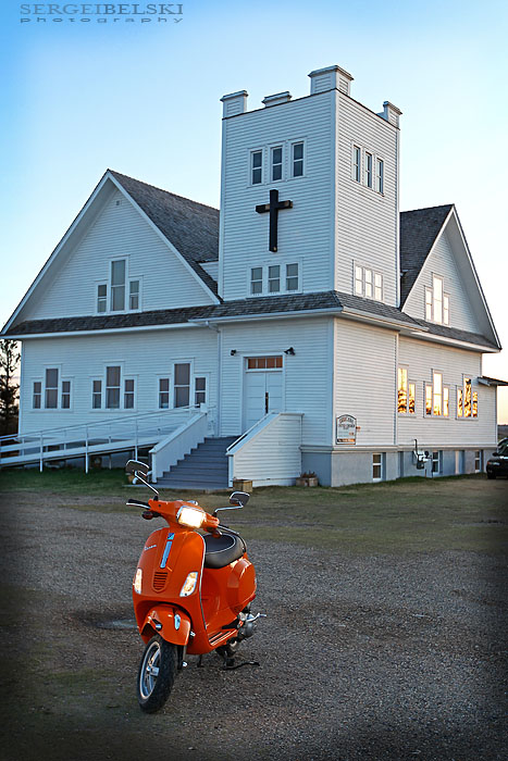 calgary photographer vespa photo