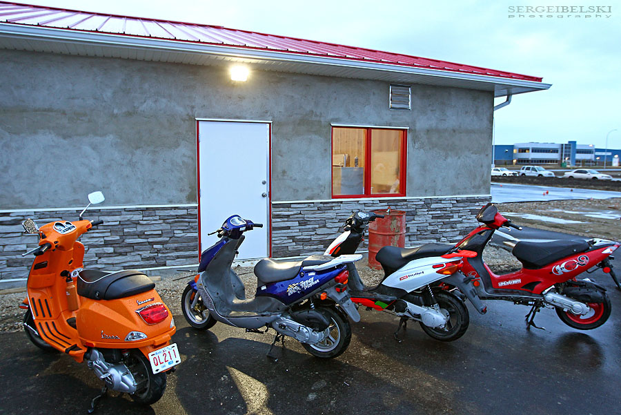 calgary photographer vespa photo