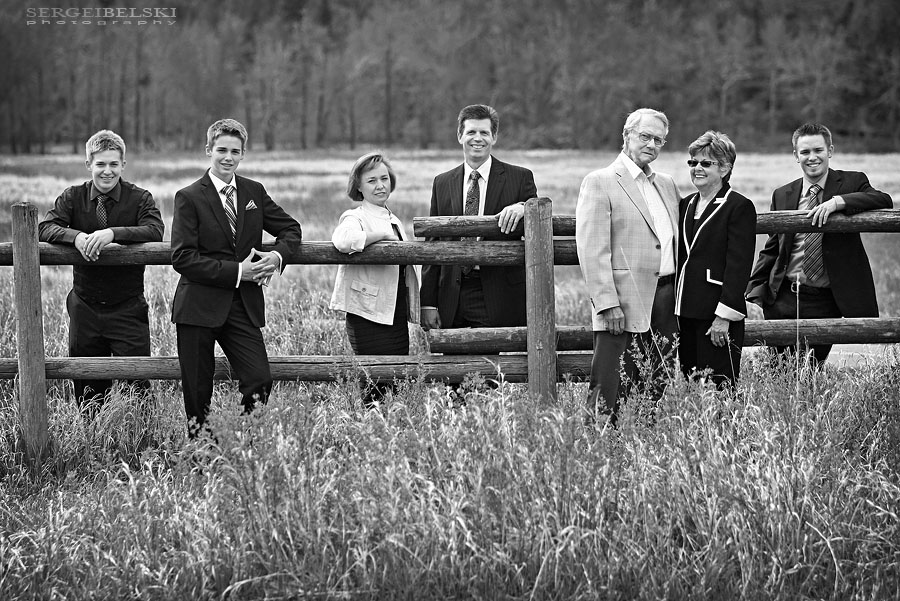 calgary family photographer family photo
