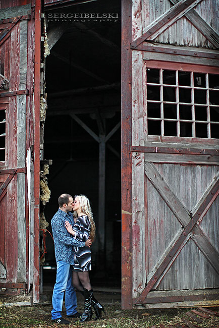 calgary wedding photographer engagement photo