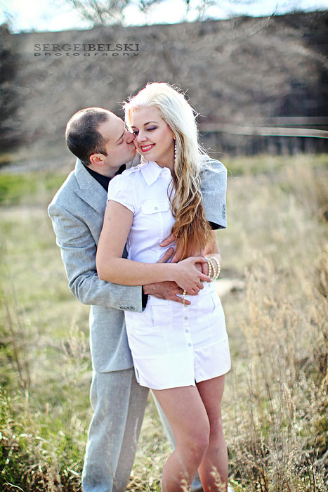 calgary wedding photographer engagement photo