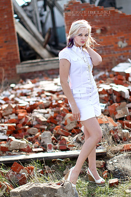 calgary wedding photographer engagement photo