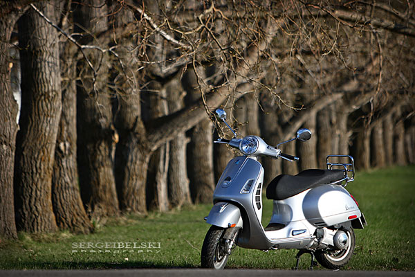 calgary wedding photographer vespa photo