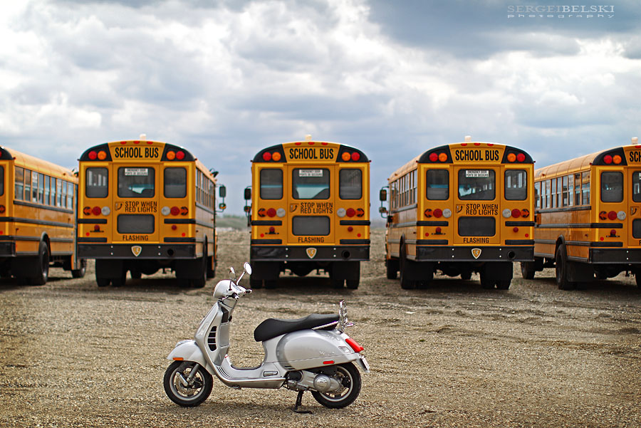 calgary wedding photographer vespa photo