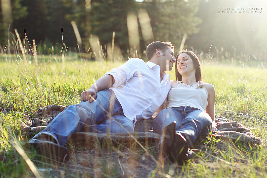 calgary wedding  photographer engagement photo