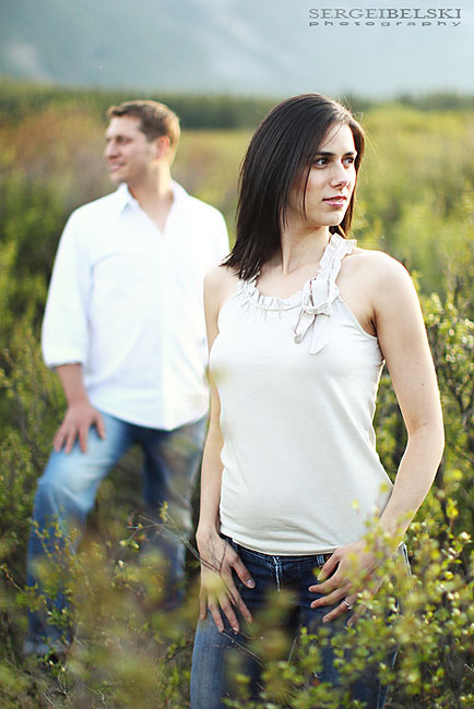 calgary wedding  photographer engagement photo