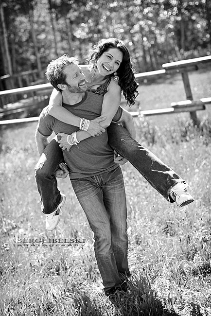 calgary wedding  photographer engagement photo