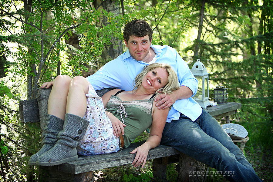 calgary wedding  photographer engagement photo