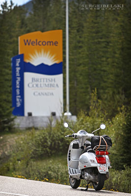 calgary wedding photographer vespa photo