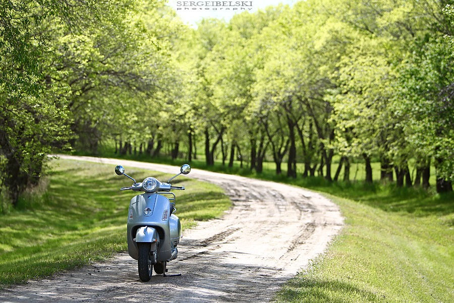calgary wedding photographer vespa photo