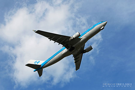 calgary photographer airplane photo