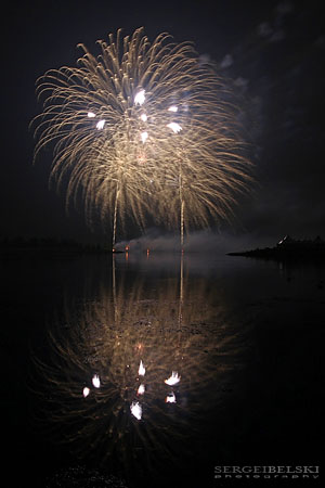 calgary wedding photographer globalfest fireworks photo
