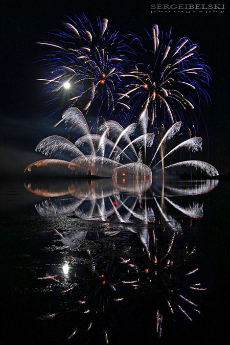calgary wedding photographer globalfest fireworks photo