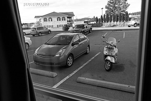 calgary wedding photographer vespa photo