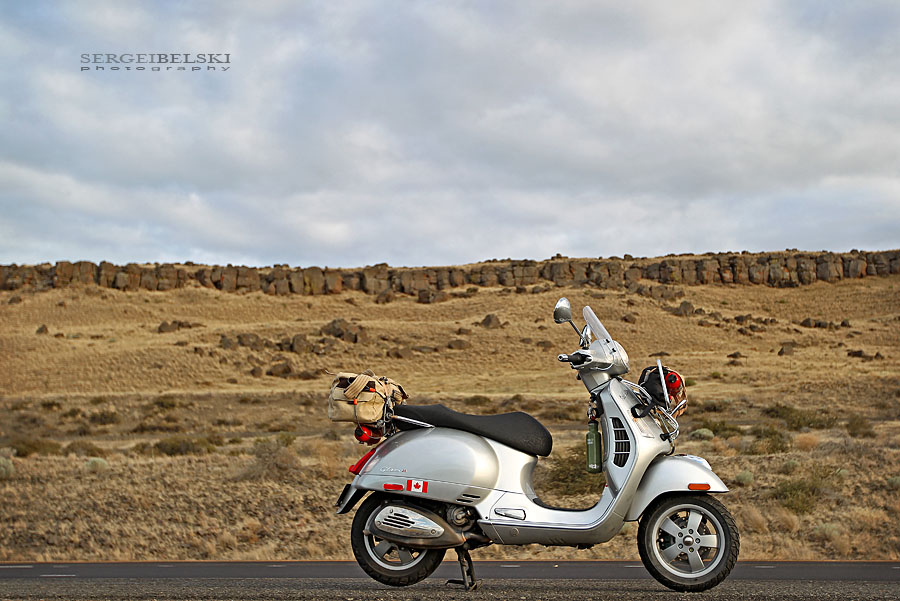 calgary wedding photographer vespa photo