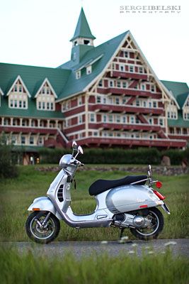 calgary wedding photographer vespa photo