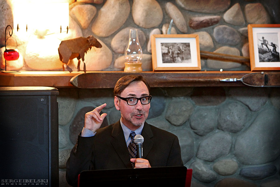 golden wedding photographer heather mountain lodge photo