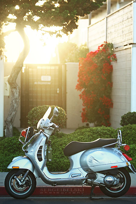 calgary wedding photographer vespa photo