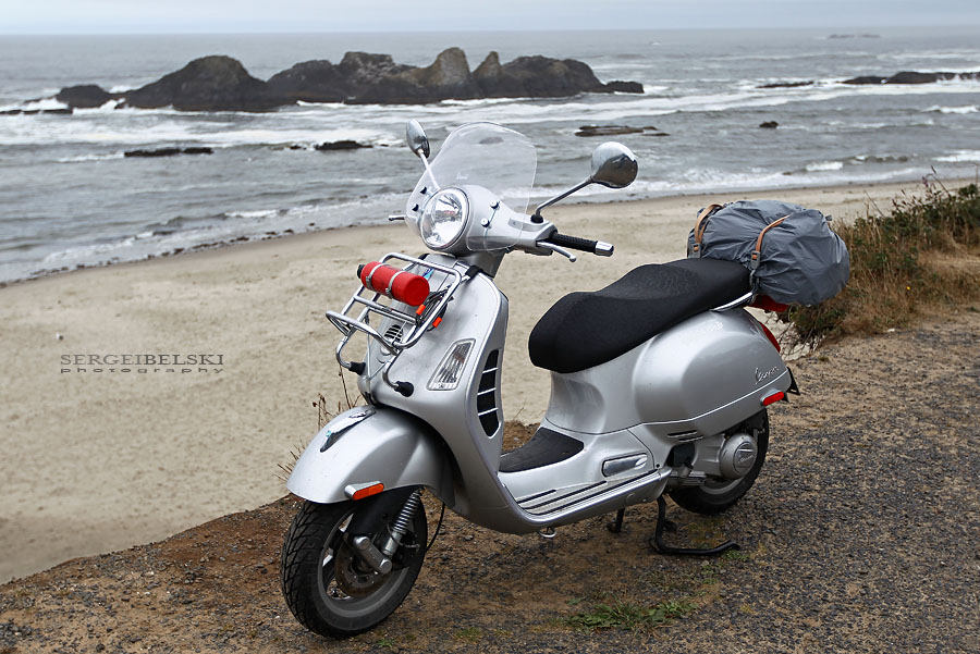 calgary wedding photographer vespa photo