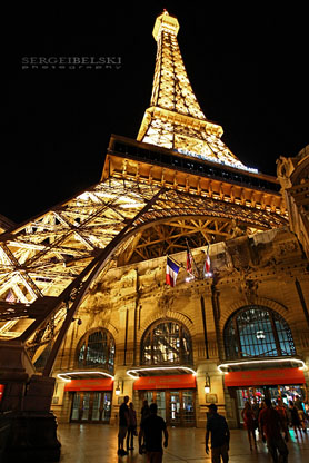 calgary wedding photographer vespa photo