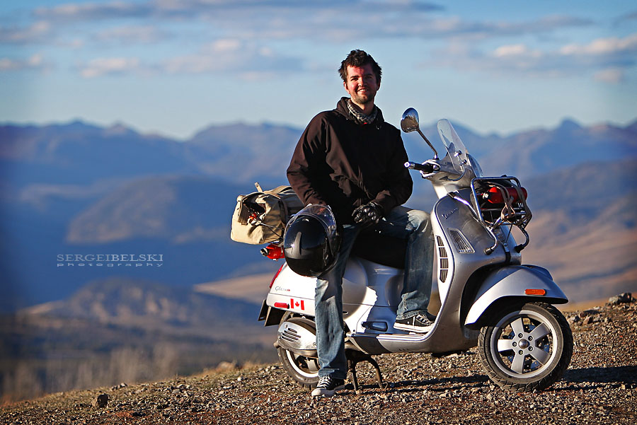 calgary wedding photographer vespa photo