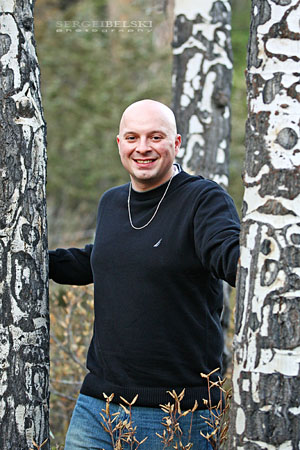 calgary wedding photographer engagement photo shoot  in banff