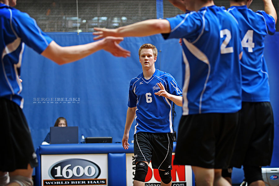 calgary sports photographer mount royal university volleyball photo