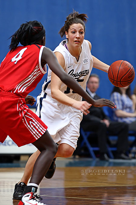 calgary sports photographer mount royal university basketball photo