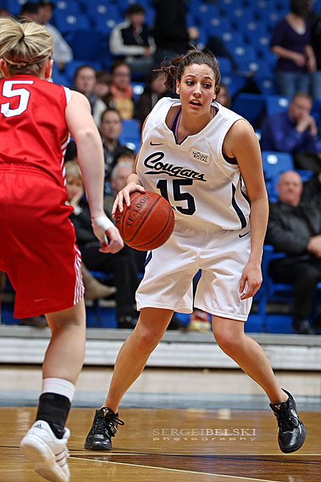 calgary sports photographer mount royal university basketball photo