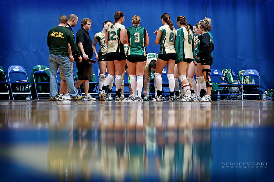 calgary sports photographer mount royal university volleyball photo