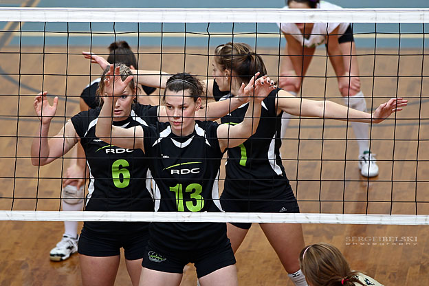 calgary sports photographer mount royal university volleyball photo