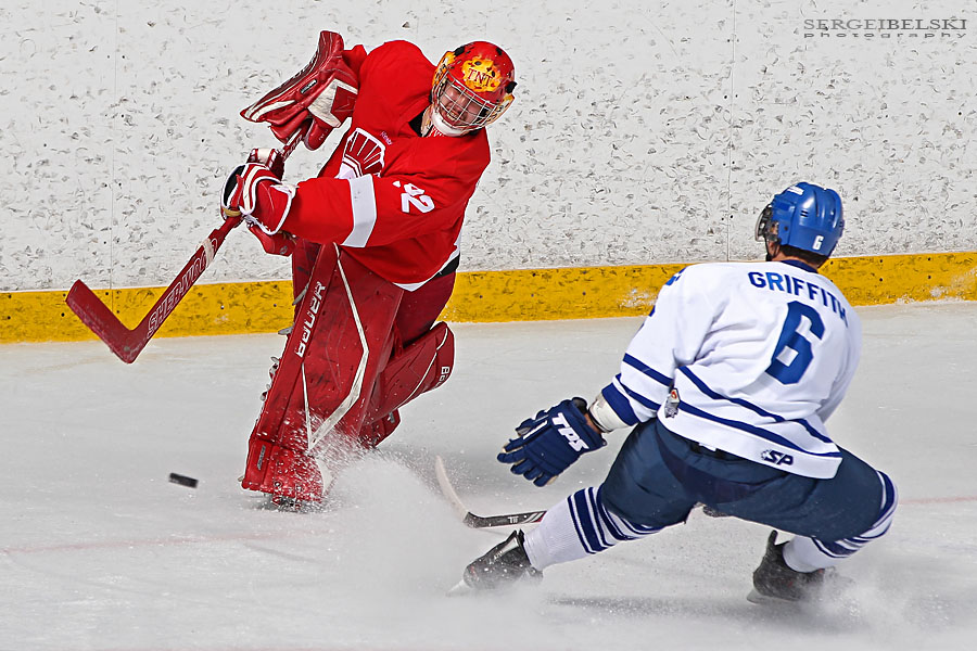calgary sports photographer mount royal university hockey photo