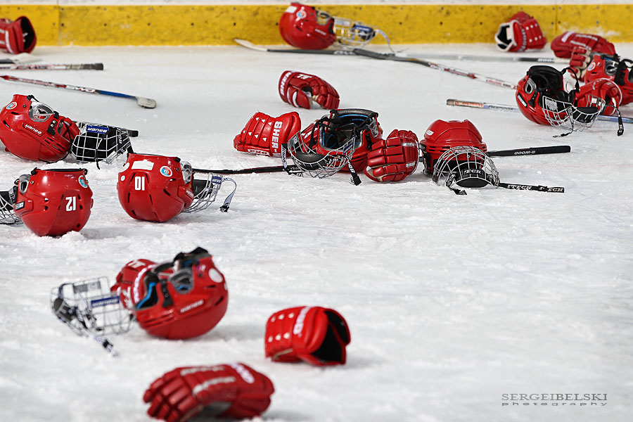 calgary sports photographer mount royal university hockey photo