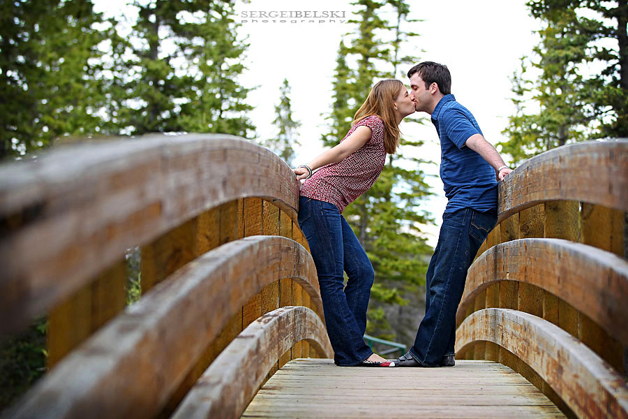 calgary wedding photographer engagement photographs