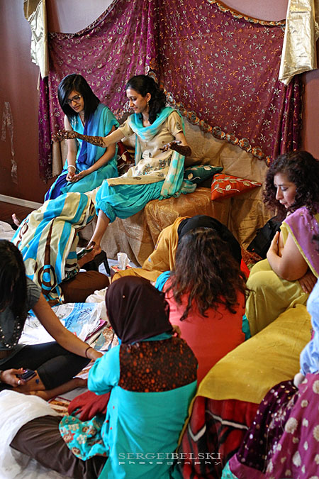 calgary wedding photographer sergei belski henna photo