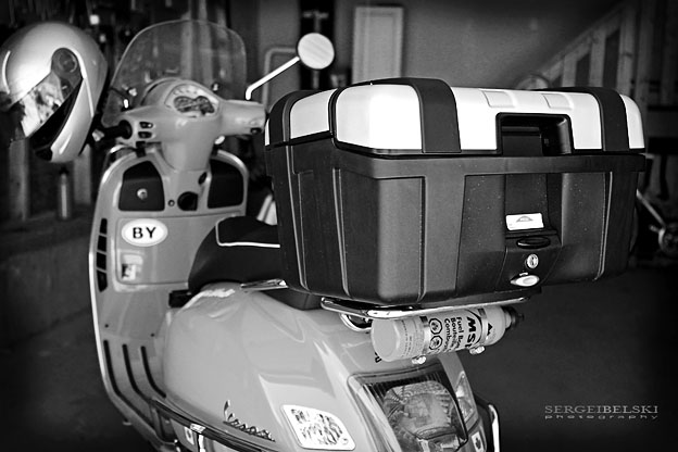 adventure travel photographer sergei belski vespa adventures photo