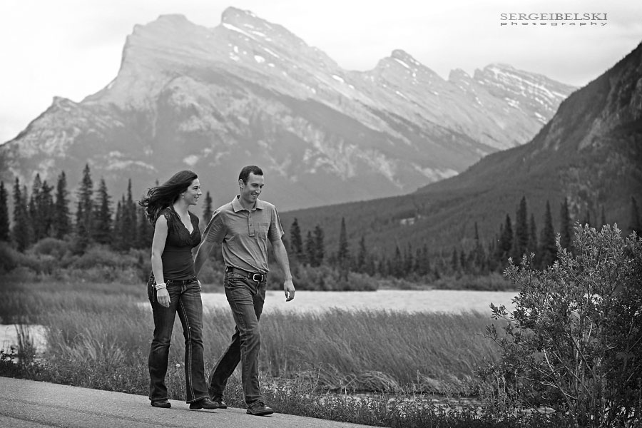 sergei belski wedding photographer engagement in banff photo