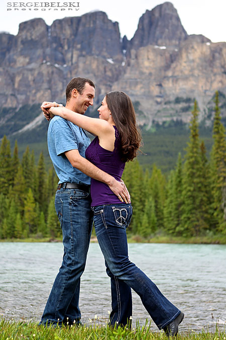 sergei belski wedding photographer engagement in banff photo