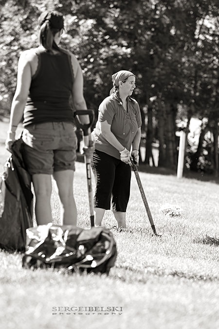 sergei belski volunteer work cemetery photo