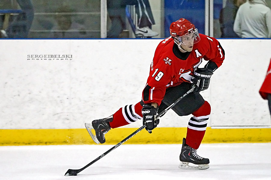 mount royal university hockey sergei belski photo