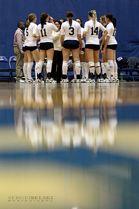 mount royal university volleyball sergei belski photo