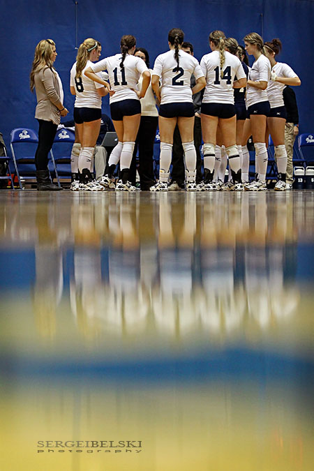 mount royal university volleyball sergei belski photo
