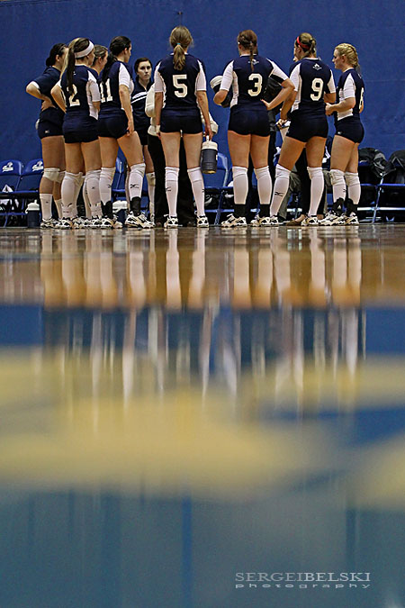 mount royal university volleyball sergei belski photo