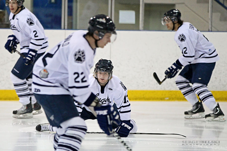 mount royal university hockey sergei belski photo