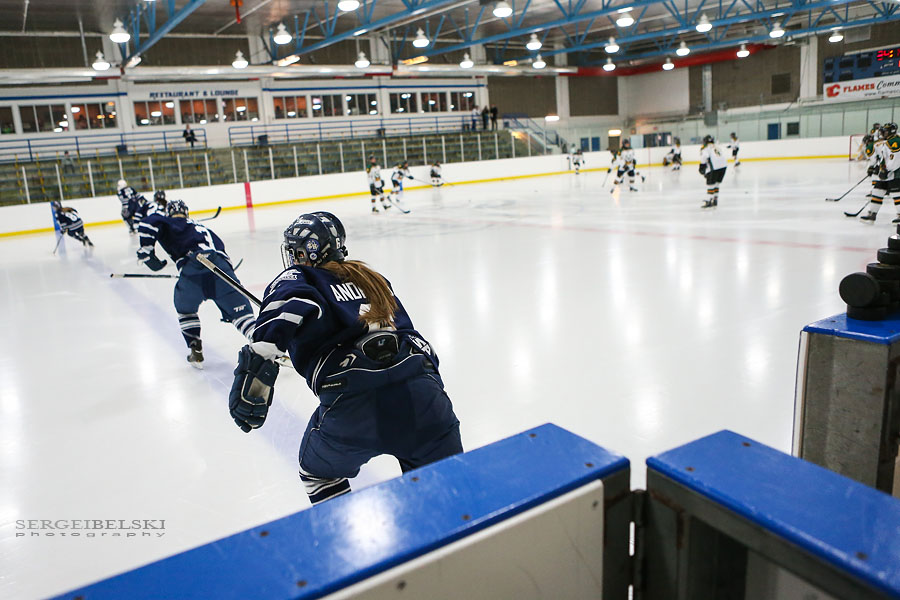 mount royal university hockey sergei belski photo