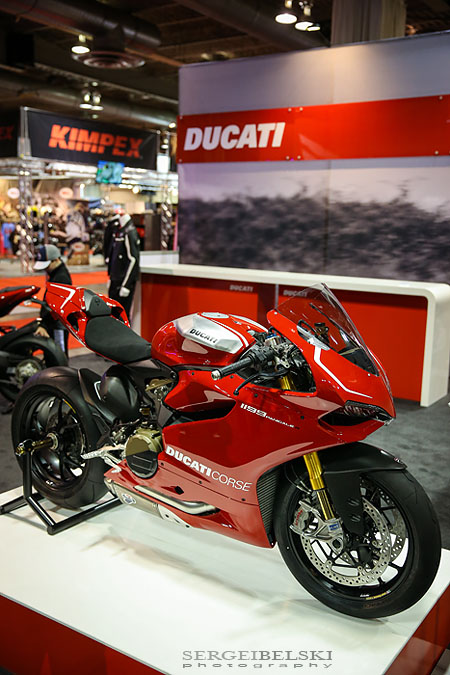 calgary photographer motorcycle show photo