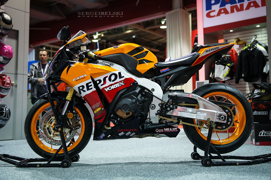 calgary photographer motorcycle show photo