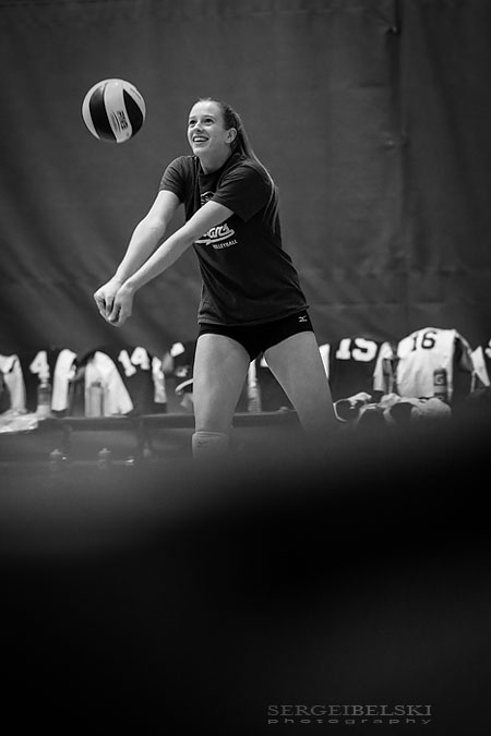 mount royal university volleyball sergei belski photo