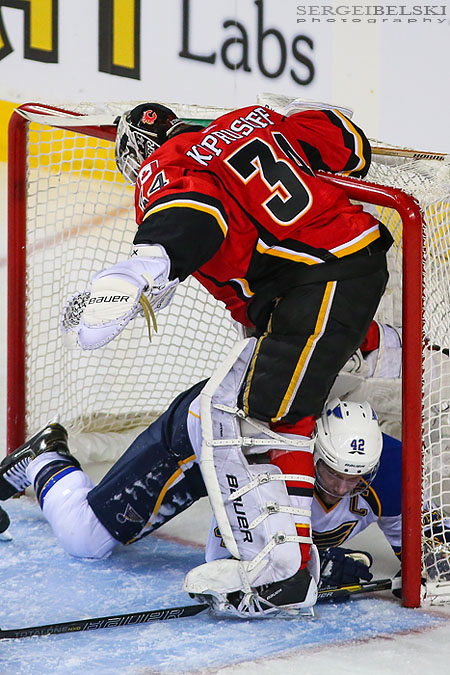 nhl hockey calgary flames vs st. louis blues sergei belski photo