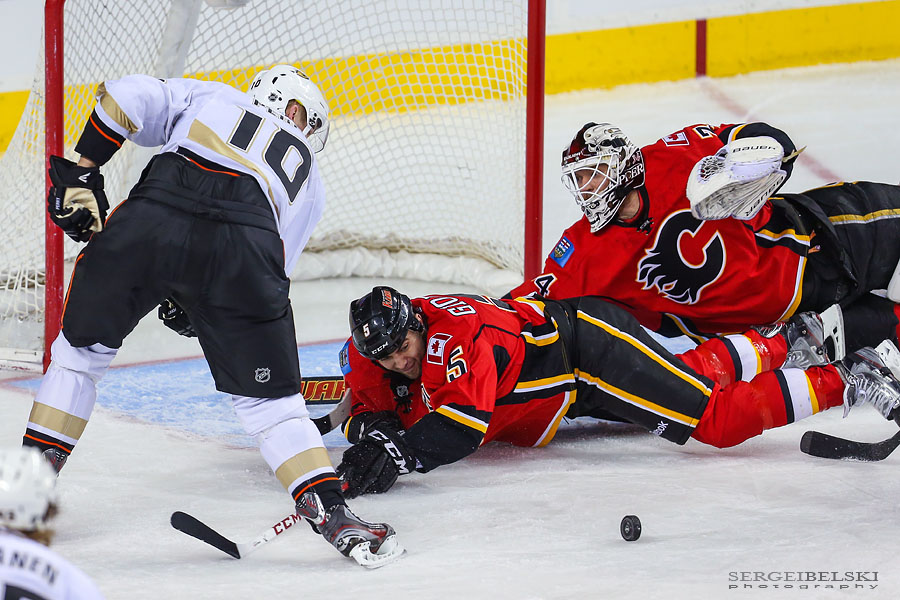 nhl hockey calgary flames vs anaheim ducks sergei belski photo